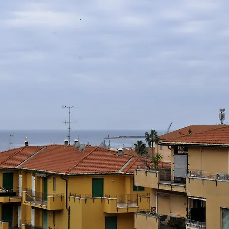 Via Diano Calderina Holidays * Imperia